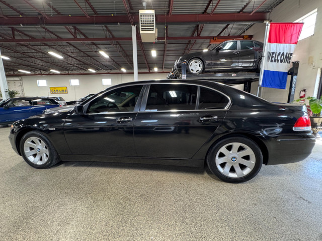 2006 BMW 7 Series 4dr Sdn 750Li - BLUETOOTH - SUN ROOF - KEYLESS in Cars & Trucks in Mississauga / Peel Region - Image 2
