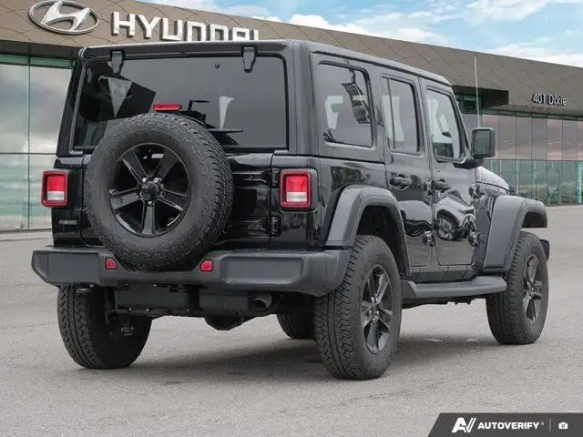 2021 Jeep Wrangler Unlimited Altitude in Cars & Trucks in Mississauga / Peel Region - Image 6