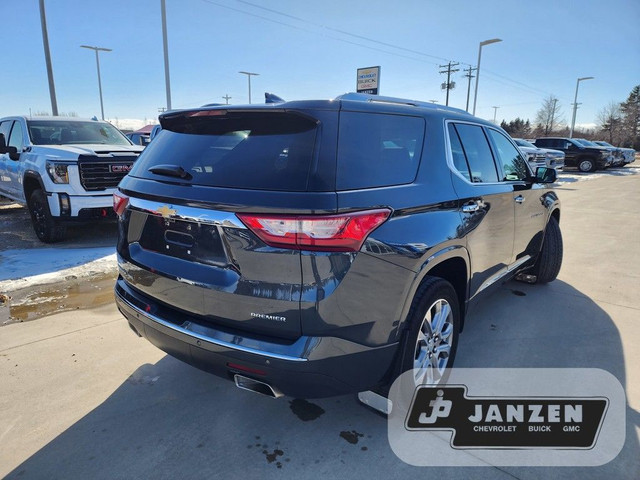 2019 Chevrolet Traverse Premier in Cars & Trucks in Portage la Prairie - Image 4