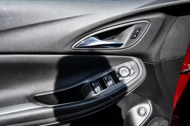 2023 Buick Encore GX Select • SUNROOF • POWER LIFTGATE • CP/AA in Cars & Trucks in Kingston - Image 12
