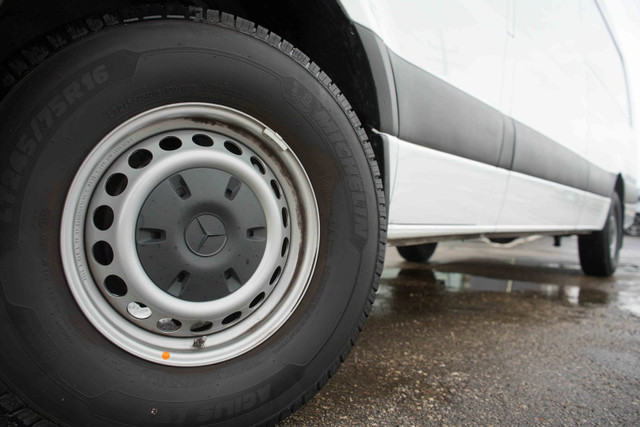2023 MERCEDES-BENZ SPRINTER 2500 in Cars & Trucks in Winnipeg - Image 2
