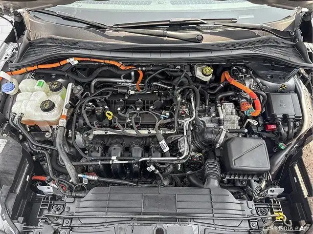 2022 Ford Escape Titanium Hybrid | Heated Seats | Remote Start in Cars & Trucks in Windsor Region - Image 15