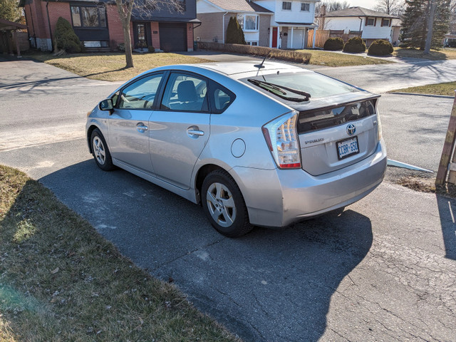 2010 Toyota Prius in Cars & Trucks in Trenton - Image 3