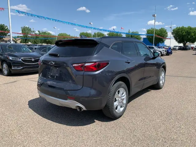 2022 Chevrolet Blazer in Cars & Trucks in Medicine Hat - Image 10