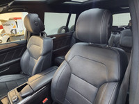This 2015 Mercedes GL350 is the perfect blend of luxury, power, and long-haul efficiency. With Merce... (image 5)