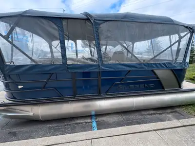 Check out our 2023 E-Series 23 Lounge Sport Pro (Blue). This unit comes with our preferred equipment...