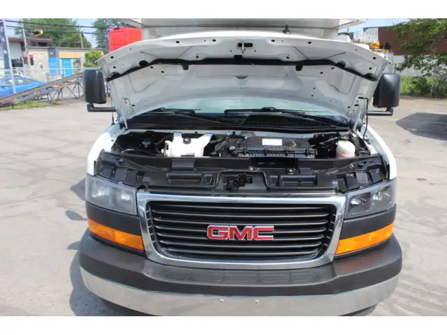 2021 GMC Savana CUBE 14 PIEDS + DECK 6.6 LITRES 1 SEUL PROPRIO in Cars & Trucks in Laval / North Shore - Image 12