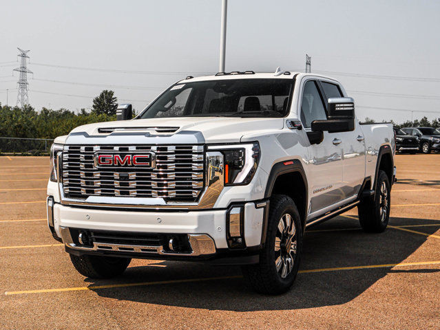 2025 GMC Sierra 3500HD Denali in Cars & Trucks in Strathcona County - Image 4