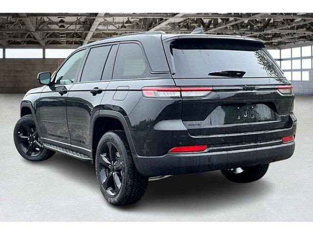 2025 Jeep Grand Cherokee Altitude in Cars & Trucks in Mississauga / Peel Region - Image 3