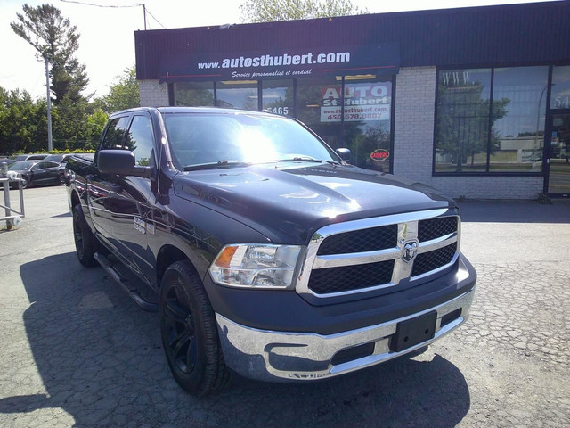 DODGE RAM 1500 SXT 4X4 2017 **BAS KILO ET JAMAIS ACCIDENTÉ** in Cars & Trucks in Longueuil / South Shore