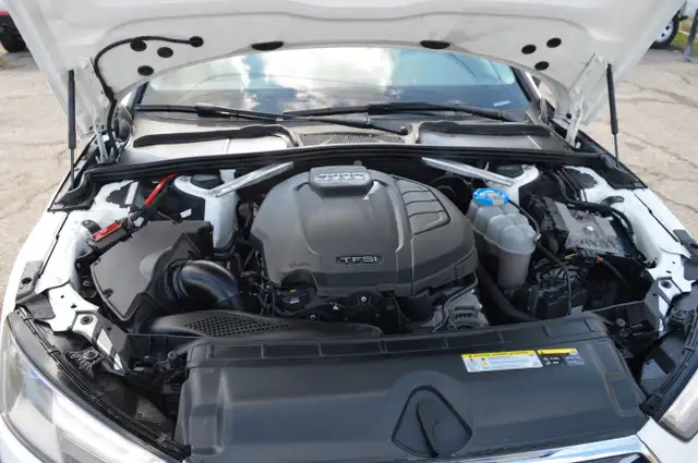 2017 Audi A4 4dr Sdn Auto Komfort quattro in Cars & Trucks in Markham / York Region - Image 15