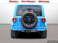 4WD / 4X4 Clean Carfax No Reported Accidents Navigation, Navi, GPS Android Auto / Apple CarPlay Blue... (image 4)
