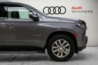 Accident-free and local!! This Carfax 1 owner, locally owned & serviced 8 passenger 2021 Chevy Tahoe... (image 4)