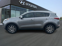 The 2018 Kia Sportage EX offers a compelling blend of style, comfort, and advanced features, making... (image 7)