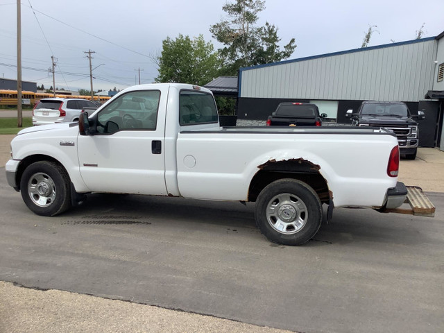 2007 Ford F350 in Cars & Trucks in Edmonton