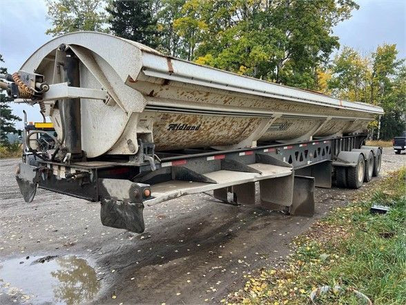 2018 MIDLAND TW3000X N/A in Heavy Trucks in Prince George - Image 3