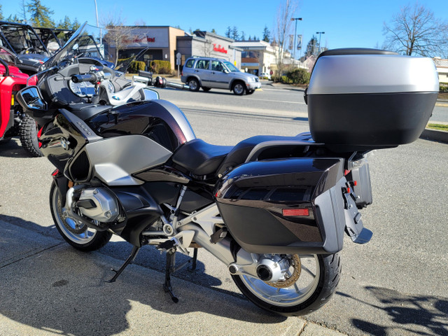 2016 BMW R1200RT in Street, Cruisers & Choppers in Nanaimo - Image 3