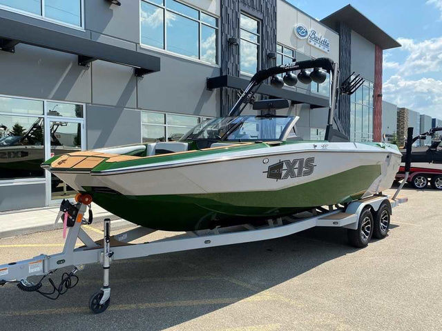 2023 Axis Wake Research Core Series A225 in Powerboats & Motorboats in Edmonton - Image 2