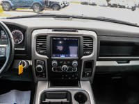 Diamond Black Crystal Pearlcoat 2023 Ram 1500 Classic 8-Speed Automatic HEMI 5.7L V8 VVT20" x 8" Alu... (image 6)