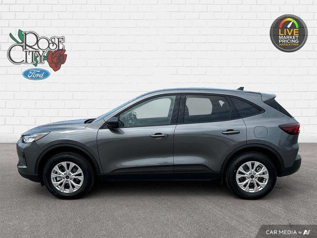 2025 Ford Escape Active | Heated Seats | Heated Steering Wheel in Cars & Trucks in Windsor Region - Image 3