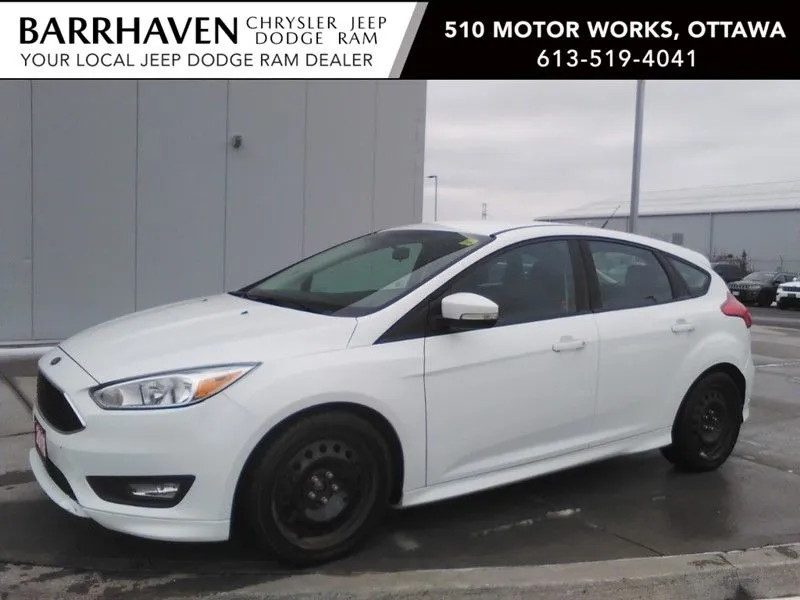 2018 Ford Focus SE Hatch | Winter Tires Included