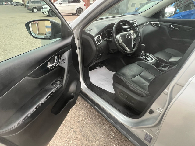 2016 Nissan Rogue SL in Cars & Trucks in Regina - Image 4