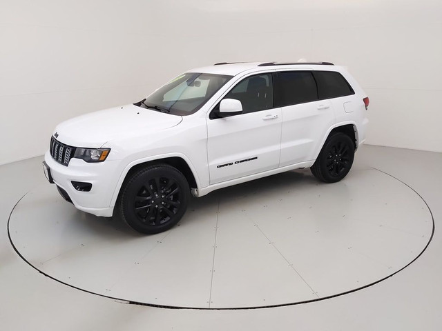 2021 Jeep Grand Cherokee Altitude 4x4 in Cars & Trucks in Winnipeg - Image 2