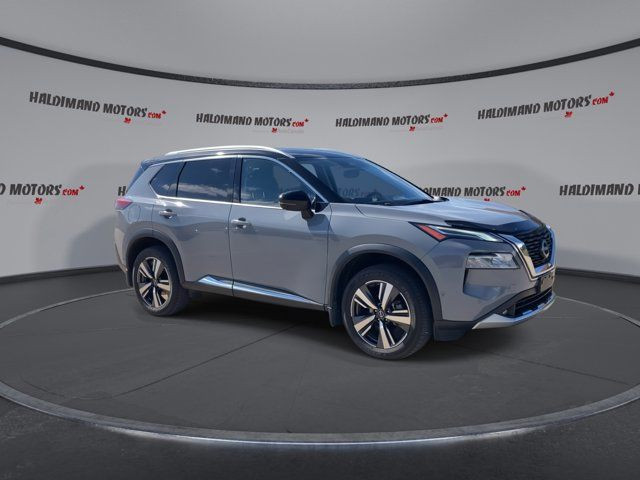 2022 Nissan Rogue Platinum in Cars & Trucks in Hamilton - Image 2