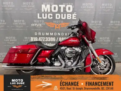 Harley-Davidson FLHX Street Glide 2013 114 680 KM MOTO CANADIENNE MOTEUR 103 PO CUBE RADIO CRUISE CO...