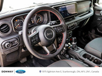 RUBICON | TECHNOLOGY GROUP | PREMIUM SOUND SYSTEM | HEATED FRONT SEATS | HEATED STEERING | UNIVERSAL... (image 6)