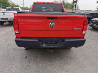 • Power_Steering • Power_Brakes • Power_Windows • Power_Mirrors • Power_Locks • Air_Conditioning • C... (image 5)