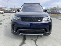 The 2020 Land Rover Discovery Landmark is an exceptional blend of luxury, performance, and practical... (image 1)