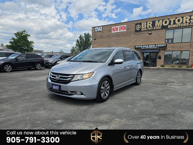 2017 Honda Odyssey No Accidents Reported | Touring | Sun Roof |  in Cars & Trucks in Mississauga / Peel Region