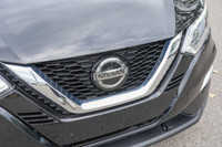 This Nissan Qashqai boasts a Regular Unleaded I-4 2.0 L/122 engine powering this Variable transmissi... (image 8)