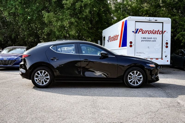 2023 Mazda Mazda3 Sport GS • HEATED SEATS/STEERING • CP/AA in Cars & Trucks in Kingston - Image 2