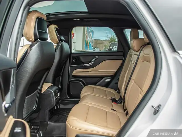 2020 Lincoln Corsair Reserve in Cars & Trucks in Edmonton - Image 27