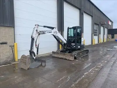 Hours: 1221 | Location: Stoney Creek, ON, CA | Arms: Short Arm; Attachments: Hydraulic Thumb; Bucket...