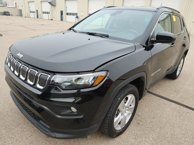 2022 Jeep Compass North - 4x4 - ACCIDENT FREE - SK VEHICLE in Cars & Trucks in Saskatoon - Image 3