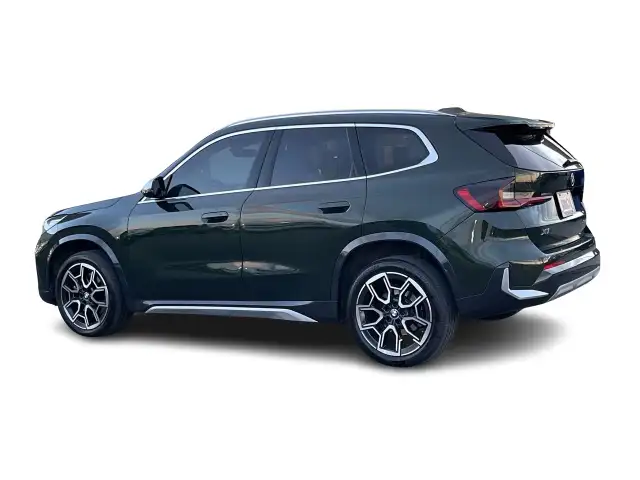 2023 BMW X1 in Cars & Trucks in Calgary - Image 7