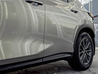 EXTRAS ON VEHICLE PREMIUM PACKAGE -CARGO LINER -DASH CAMERA L/100Km City: 10.9 L/100Km Hwy: 8.5 Safe... (image 7)