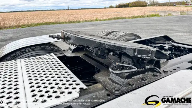 2020 KENWORTH W900L HIGHWAY / SLEEPER TRUCK / TRACTOR in Heavy Trucks in Chilliwack - Image 12