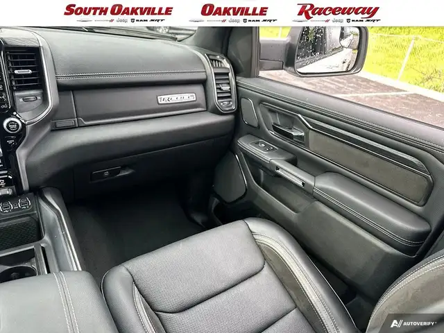 2024 Ram 1500 REBEL NIGHT CREW CAB | CARPLAY | SUNROOF | LOW KMS in Cars & Trucks in Oakville / Halton Region - Image 22
