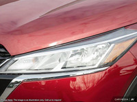 This Nissan Kicks Play has a durable Regular Unleaded I-4 1.6 L/98 engine powering this Variable tra... (image 9)