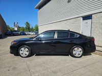 { CERTIFIED PRE-OWNED } THIS VEHICLE COMES FULLY CERTIFIED WITH A SAFETY CERTIFICATE SERVICED AT NO... (image 1)