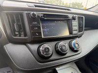 LE / ALL WHEEL DRIVE / TWO KEYS / CLEAN SUV! HELLO OTTAWAAAAA! WE FINANCE EVERYONE! No hidden fees—j... (image 9)
