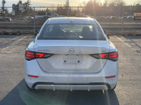 ==== 2021 Nissan Sentra SV -- One Owner | No Accidents | Winter & Summer Tires Included | Clean, Ser... (image 2)