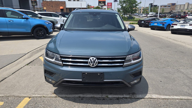 2020 Volkswagen Tiguan IQ Drive PANORAMIC SUNROOF | TWO-TONE... in Cars & Trucks in London - Image 3