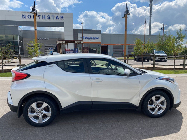 2019 Toyota C-HR FWD - Apple CarPlay - Entune Audio - $178 B/W in Cars & Trucks in Calgary - Image 4