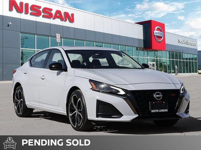 2024 Nissan Altima SR | Premium | AWD | Leather | BOSE | No in Cars & Trucks in London