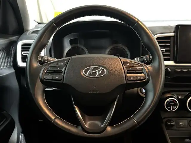 2021 Hyundai Venue Ultimate | One Owner in Cars & Trucks in Edmonton - Image 16